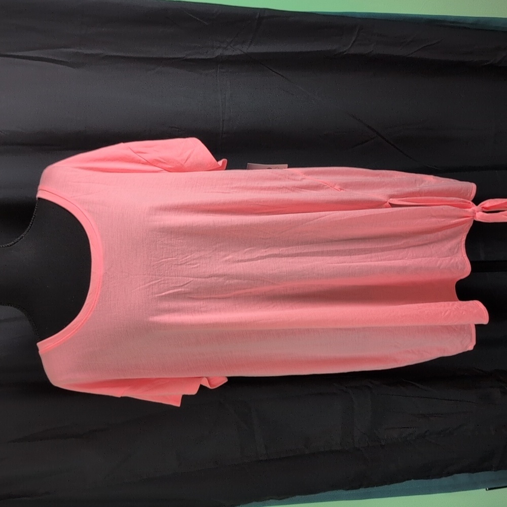 Xersion TEE. Size 2X. NWT‎
